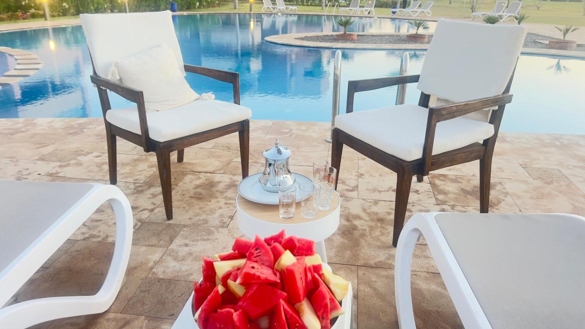 Mini-Villa Situee Dans Une Residence Prestigia A Marrakech, Avec Une Vue Sur La Piscine Et Le Golf Une Securite 24H Sur 24 Et Une Proximite Ideale De L Aeroport 5 Minutes C Est Une Offre Parfaite Pour Des Vacances มาร์ราเกช ภายนอก รูปภาพ