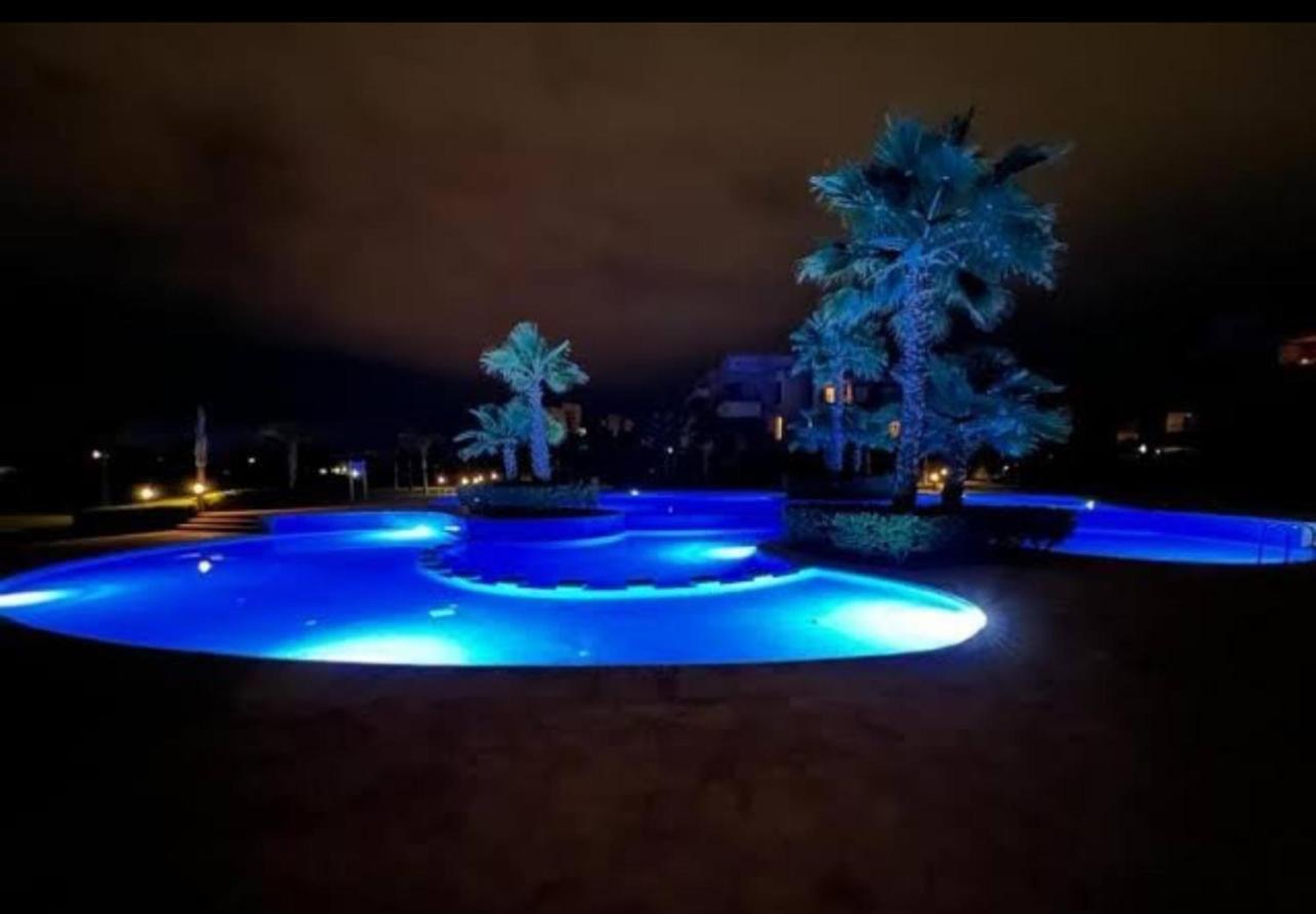 Mini-Villa Situee Dans Une Residence Prestigia A Marrakech, Avec Une Vue Sur La Piscine Et Le Golf Une Securite 24H Sur 24 Et Une Proximite Ideale De L Aeroport 5 Minutes C Est Une Offre Parfaite Pour Des Vacances มาร์ราเกช ภายนอก รูปภาพ